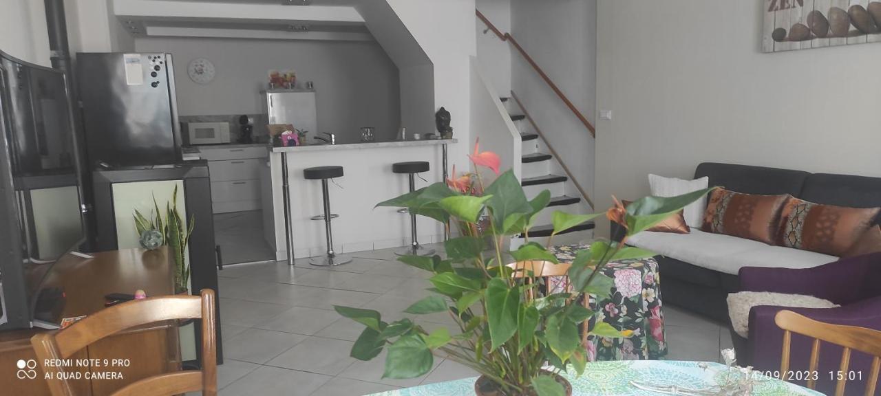 Les Plaisirs De La Ruralite Apartment Vendresse ภายนอก รูปภาพ